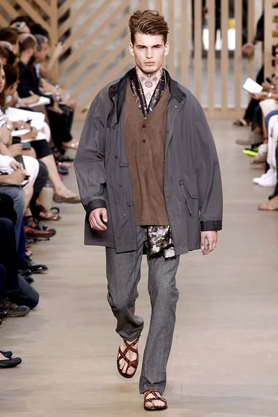 Look 21